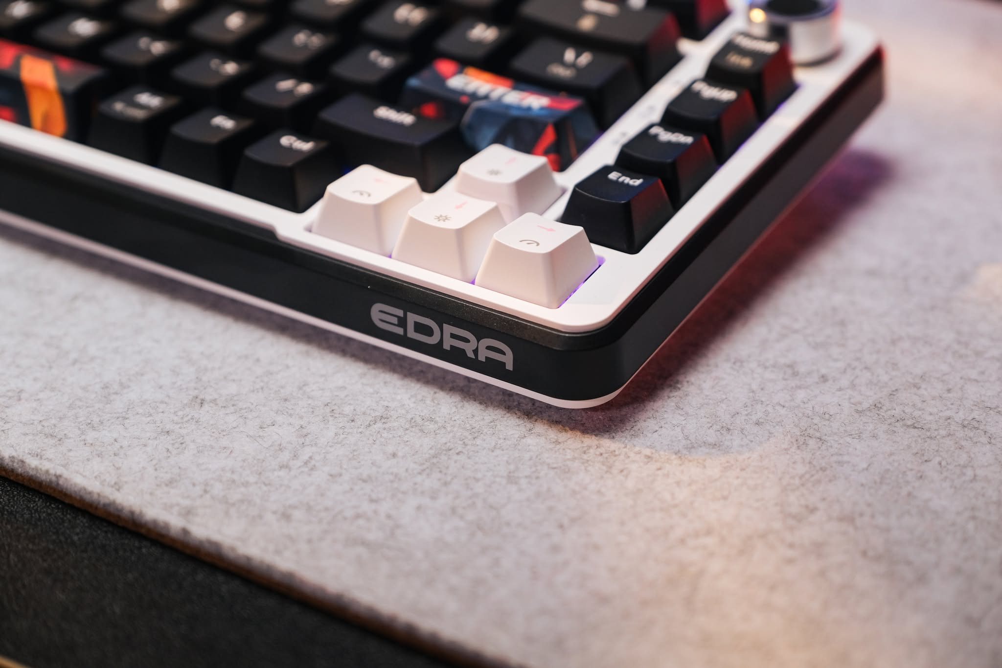Bàn phím cơ không dây EDRA EK375S Triple Mode